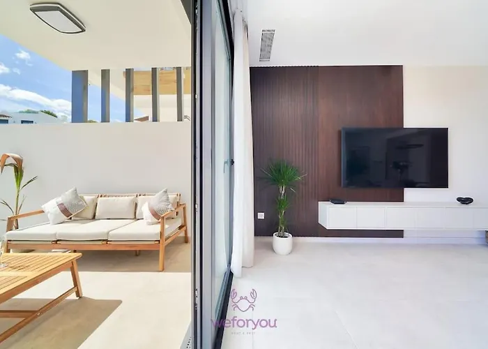 Weforyou Atalaya 2 Bedrooms With Garden エステポナ